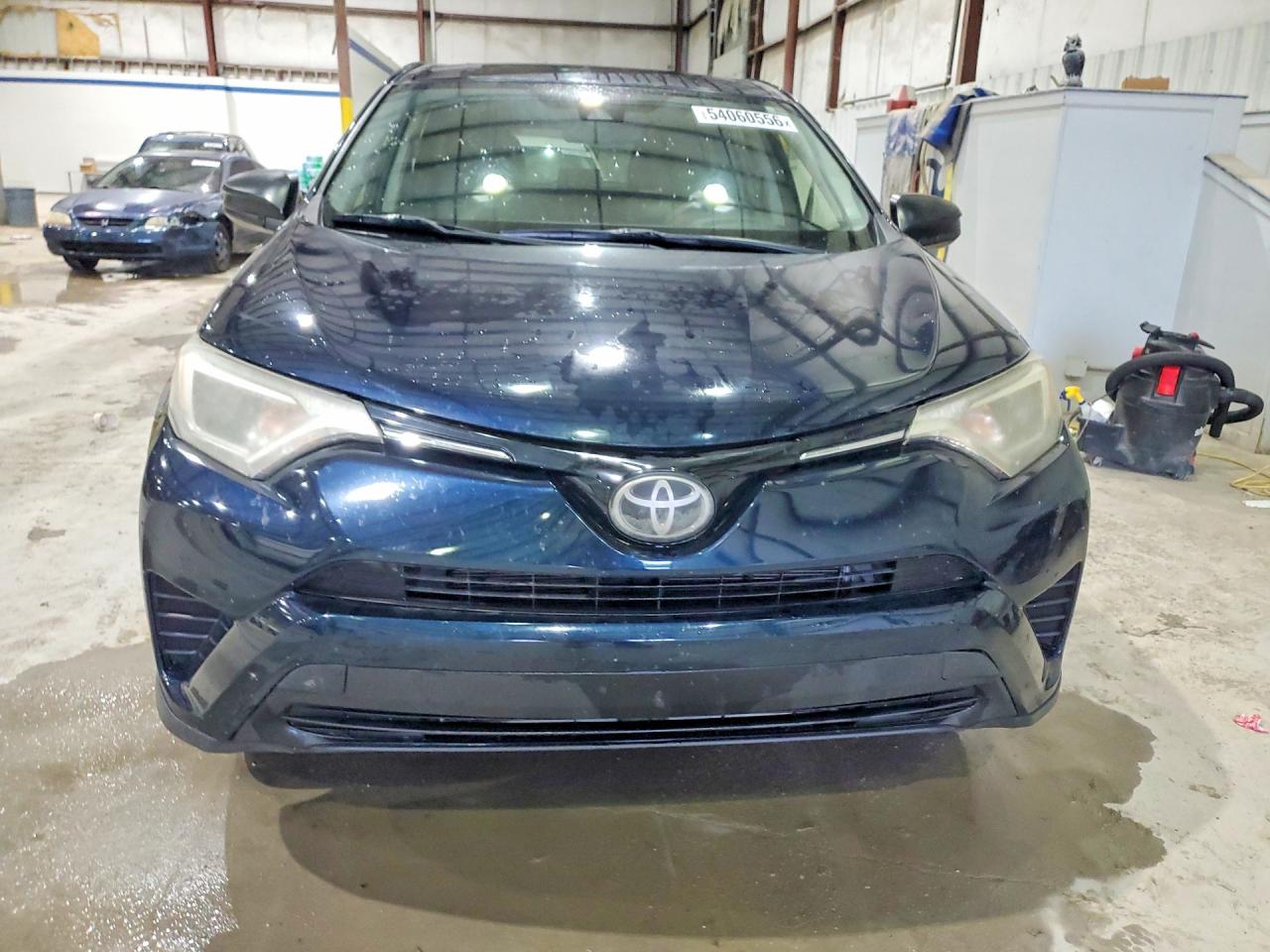 2018 TOYOTA RAV4 LE photo 5