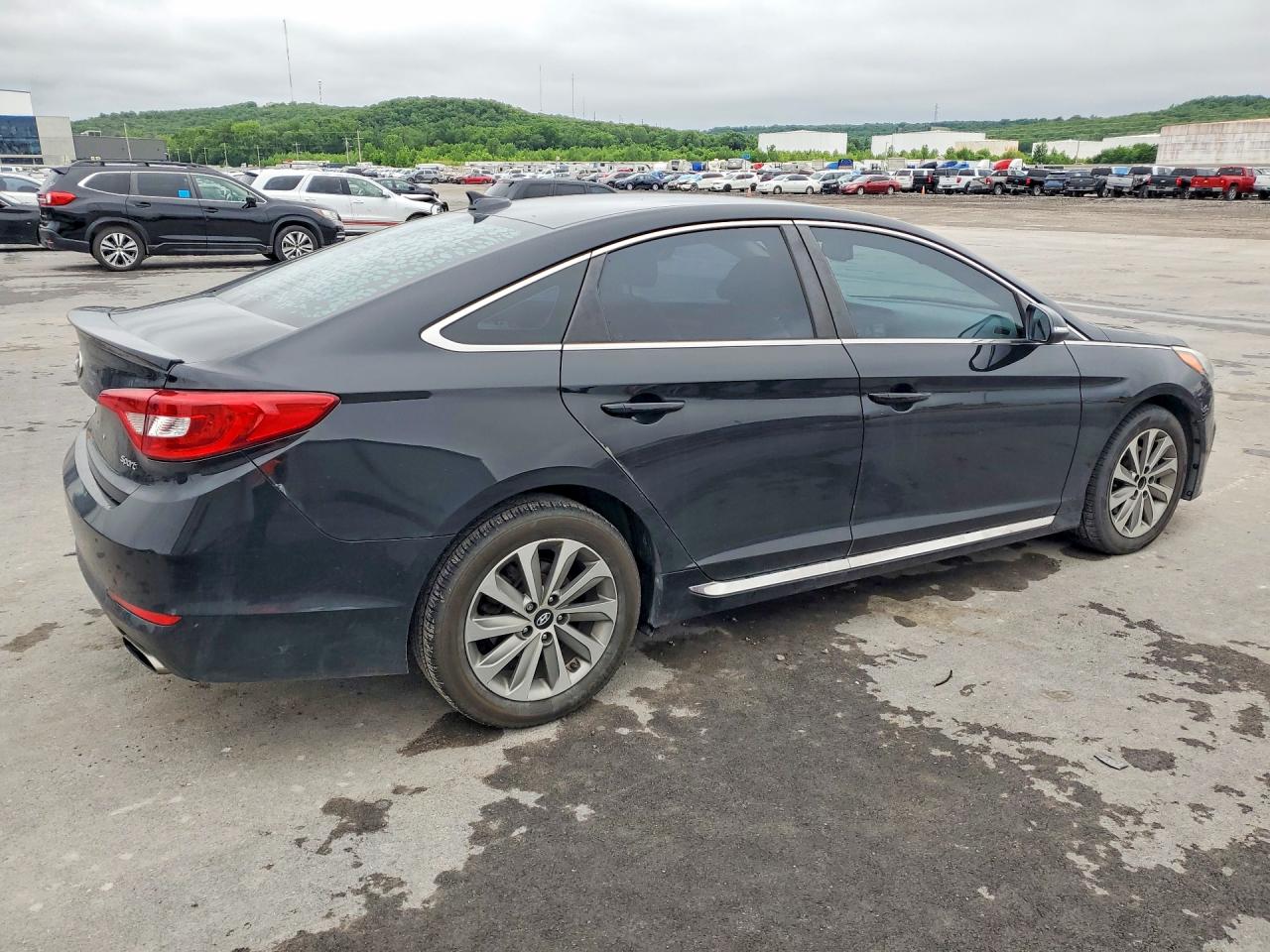2017 HYUNDAI SONATA SPORT photo 7
