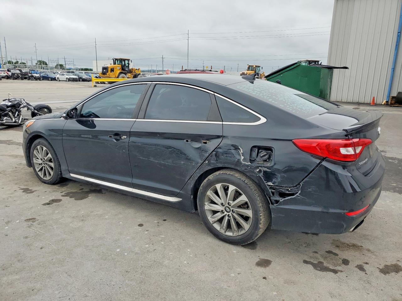 2017 HYUNDAI SONATA SPORT photo 4