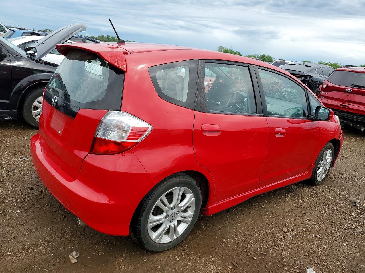 2011 HONDA FIT SPORT photo 5