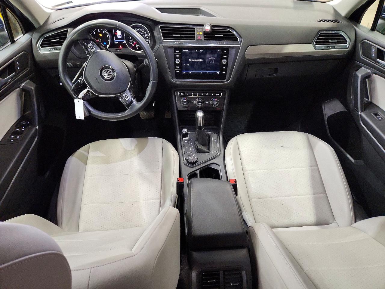 2020 VOLKSWAGEN TIGUAN SE photo 15