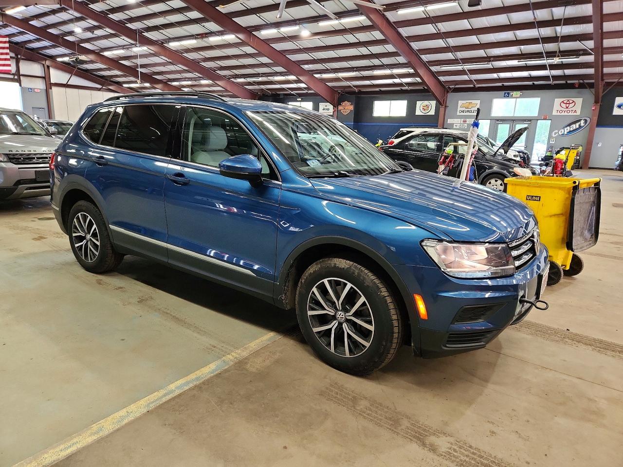 2020 VOLKSWAGEN TIGUAN SE photo 7