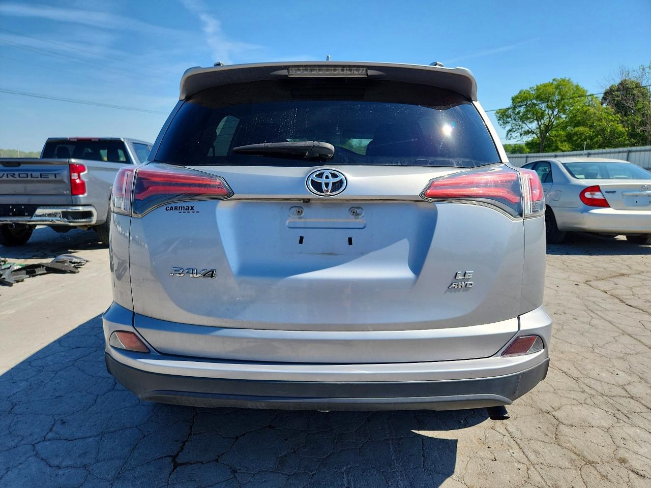 2016 TOYOTA RAV4 LE photo 6