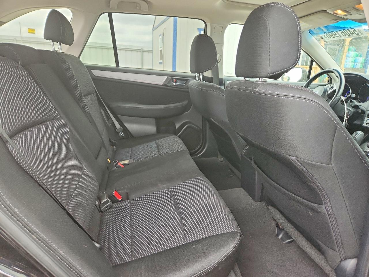 2015 SUBARU OUTBACK 2.5I PREMIUM photo 31