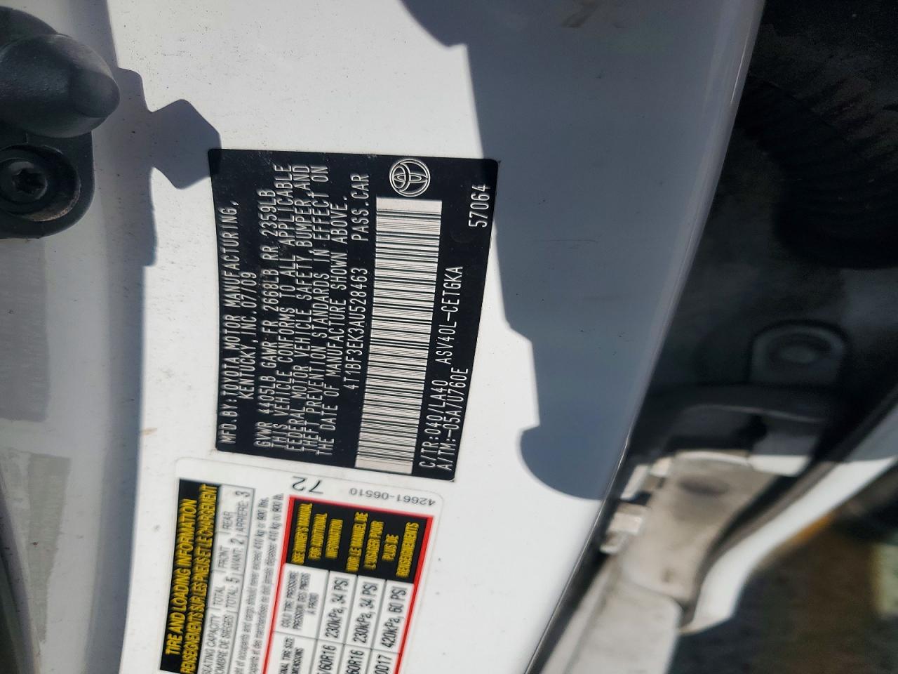 2010 TOYOTA CAMRY XLE photo 12