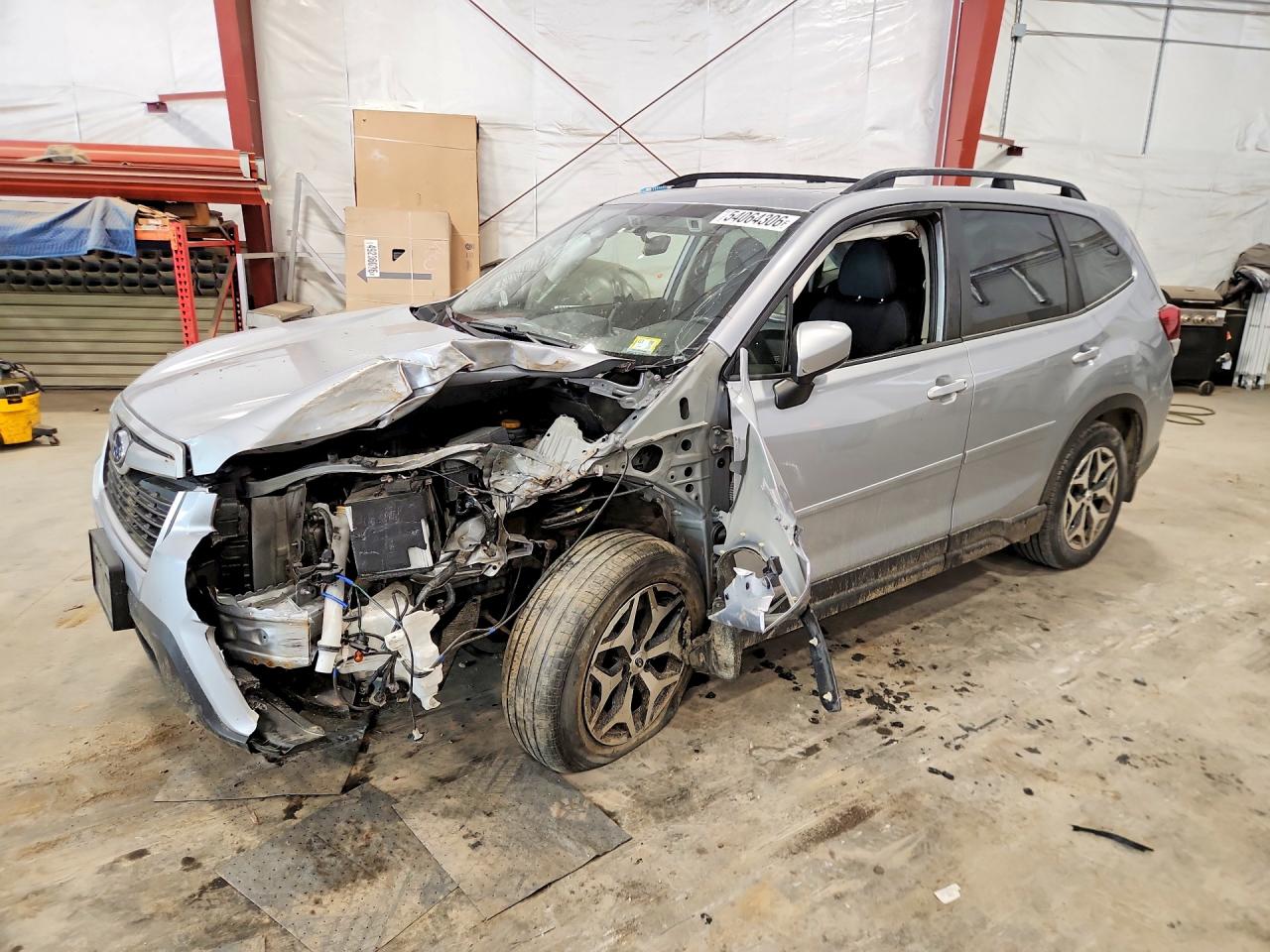 2020 SUBARU FORESTER