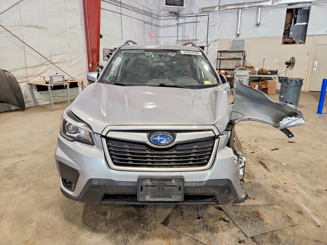 2020 SUBARU FORESTER PREMIUM photo 9