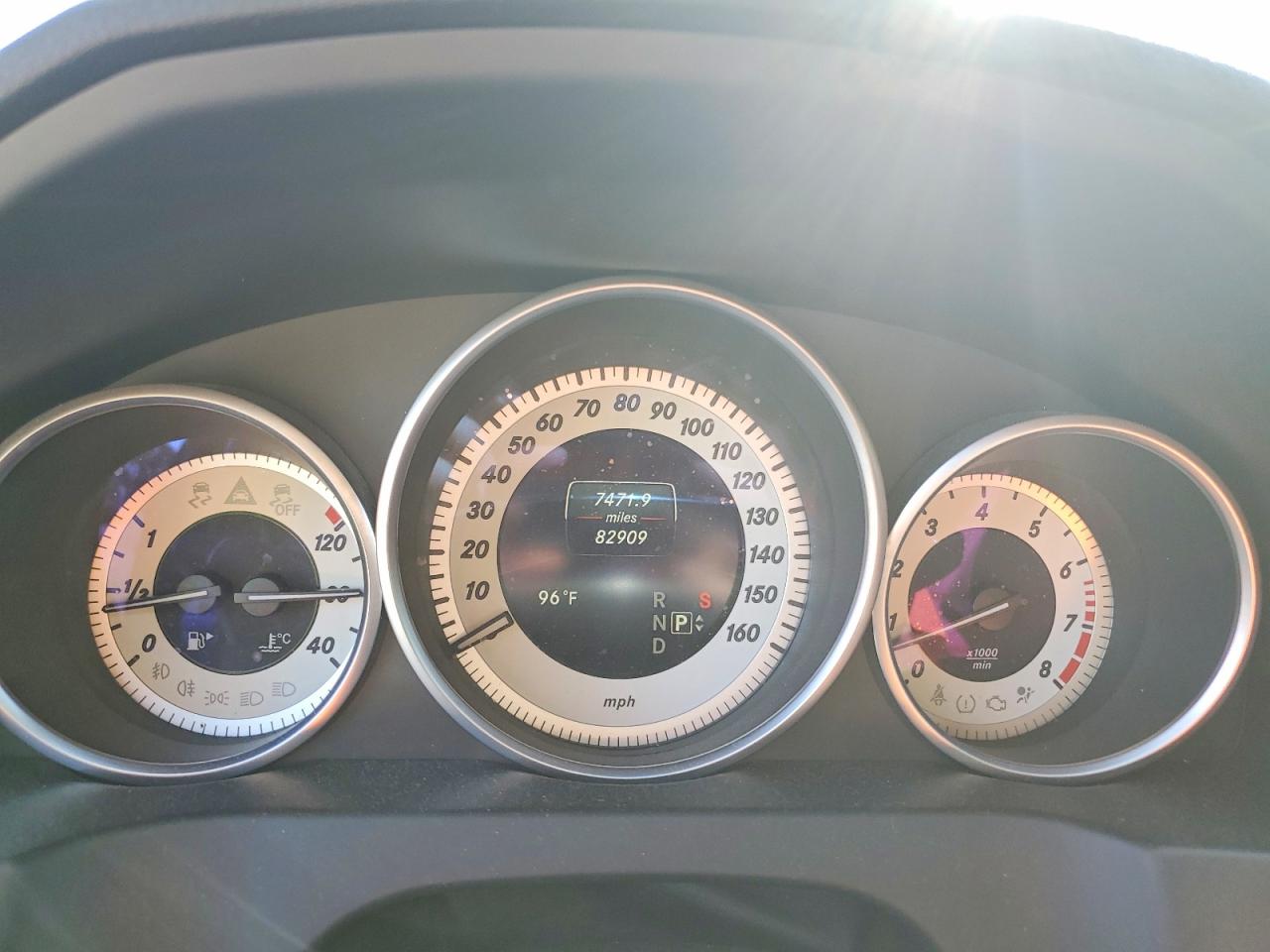 2016 MERCEDES-BENZ E 400 4MATIC photo 25