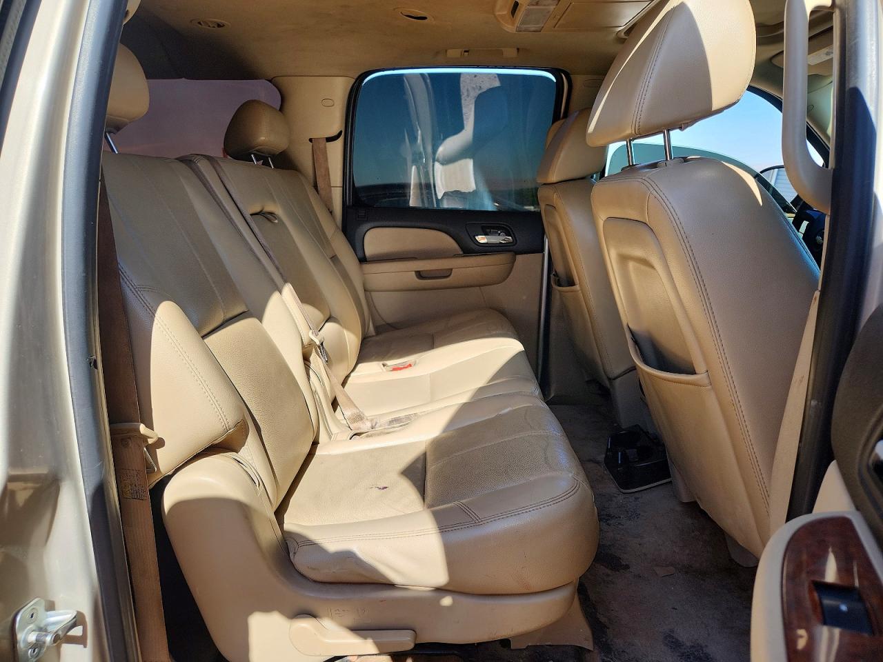 2007 CHEVROLET SUBURBAN C1500 photo 21