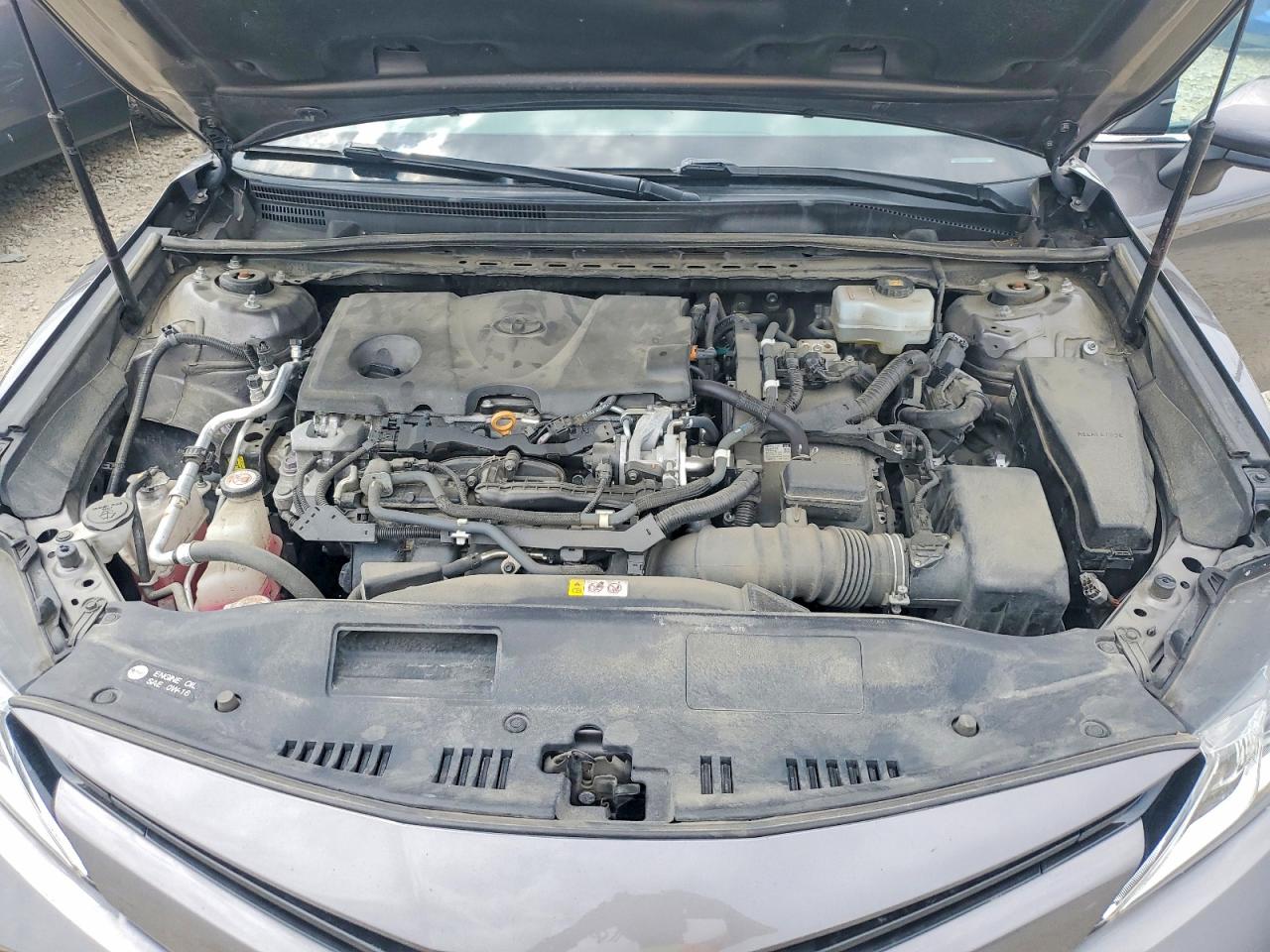 2019 TOYOTA CAMRY LE photo 31
