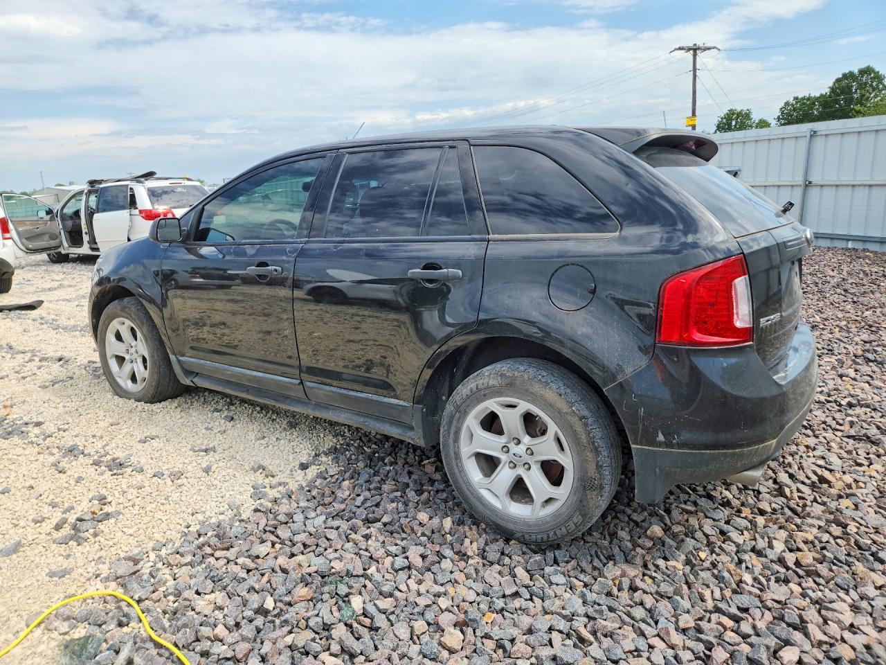2013 FORD EDGE SE photo 3