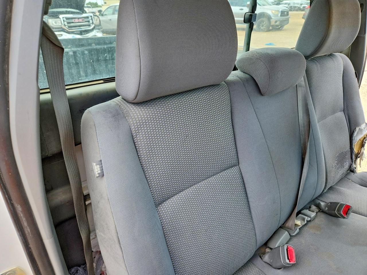 2012 TOYOTA TACOMA BASE photo 19