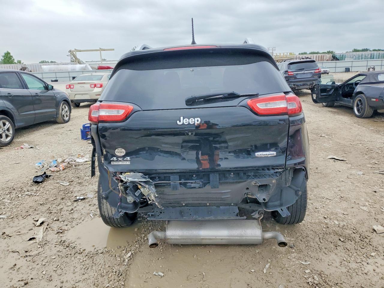 2017 JEEP CHEROKEE LATITUDE photo 11