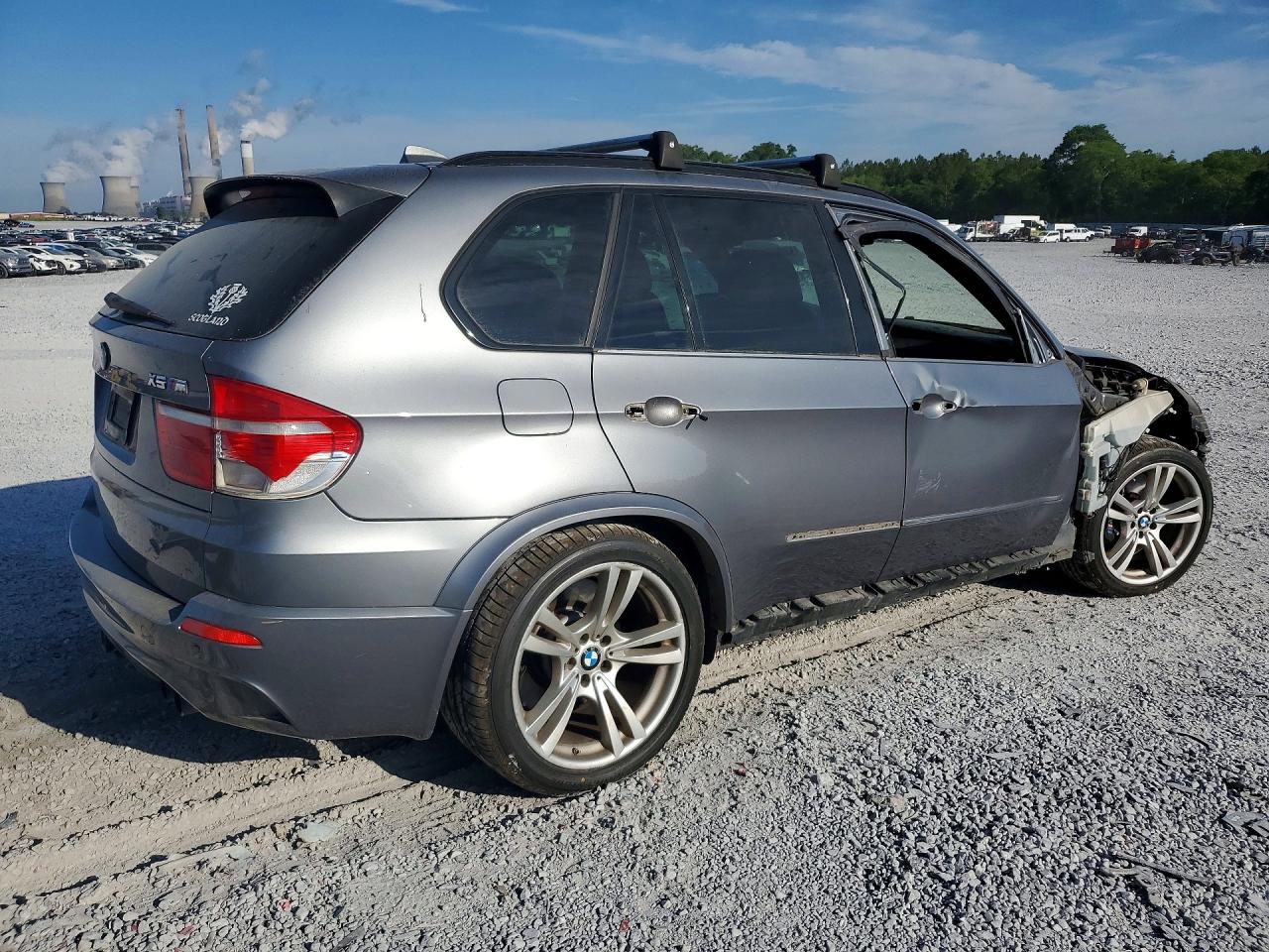 2010 BMW X5 M photo 3