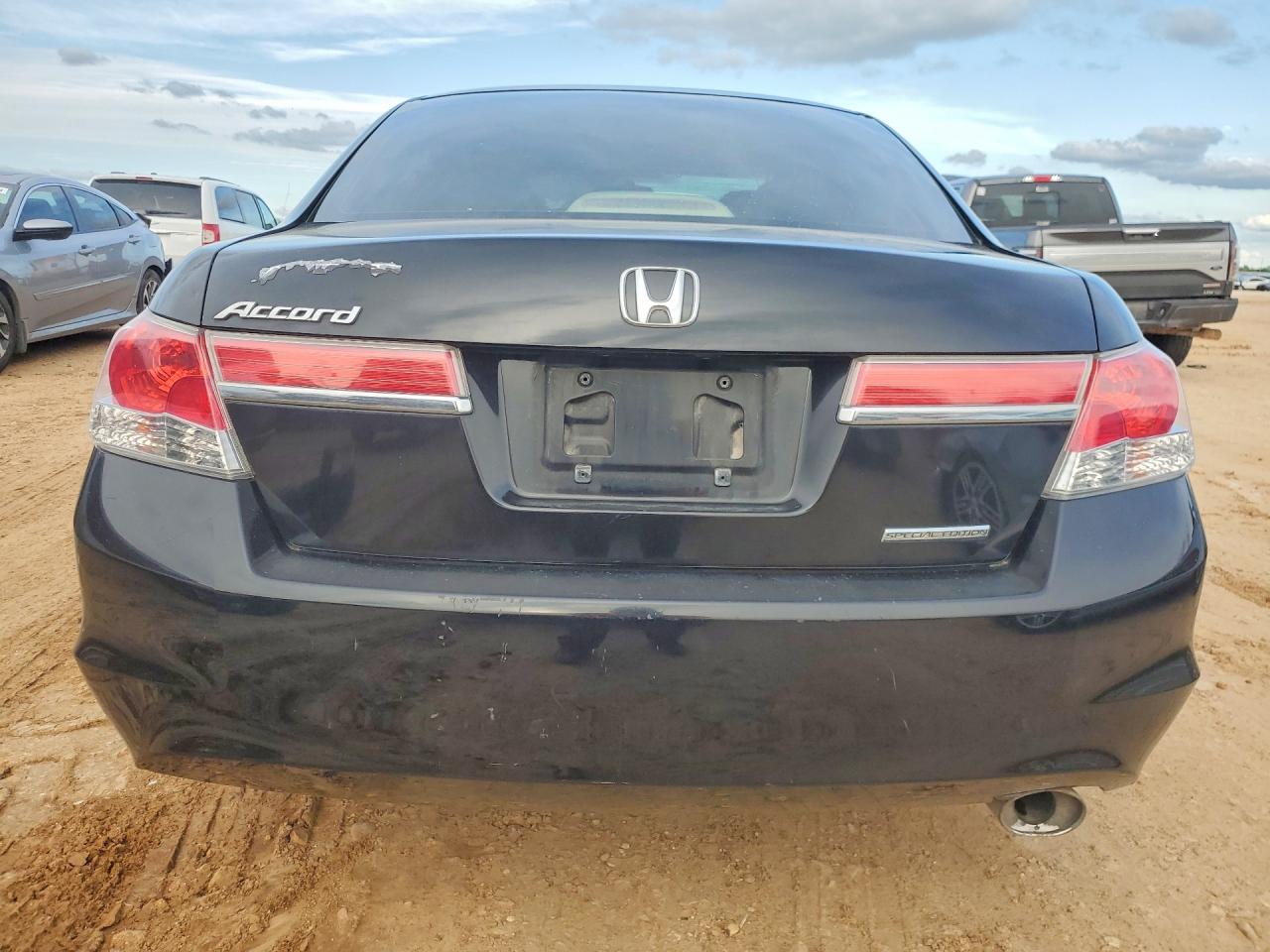 2012 HONDA ACCORD SE photo 11