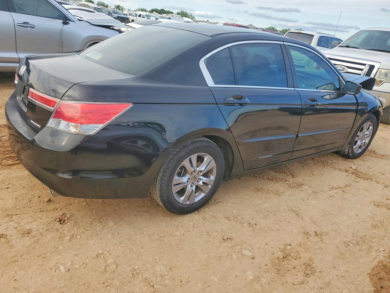 2012 HONDA ACCORD SE photo 5