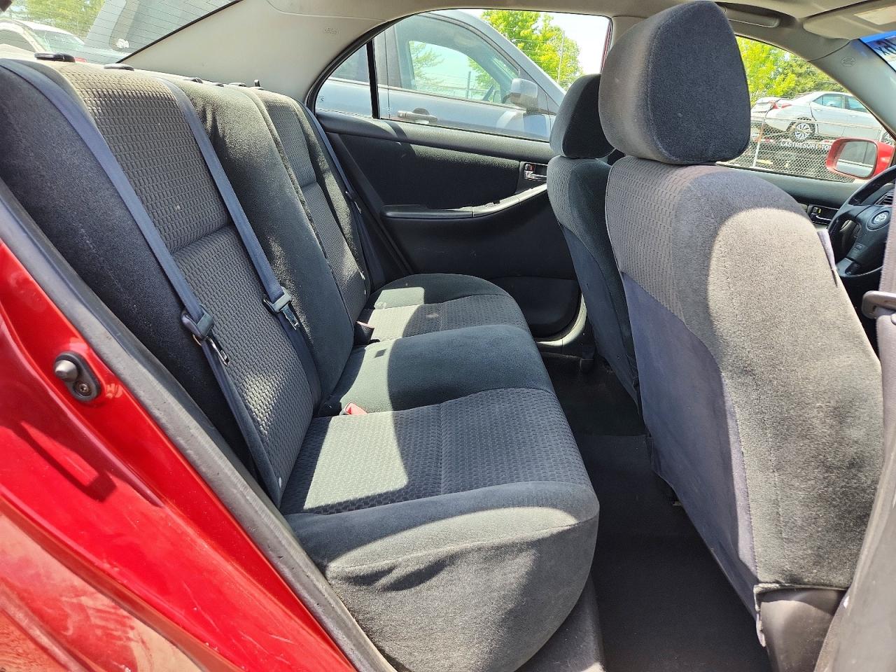 2006 TOYOTA COROLLA S photo 19