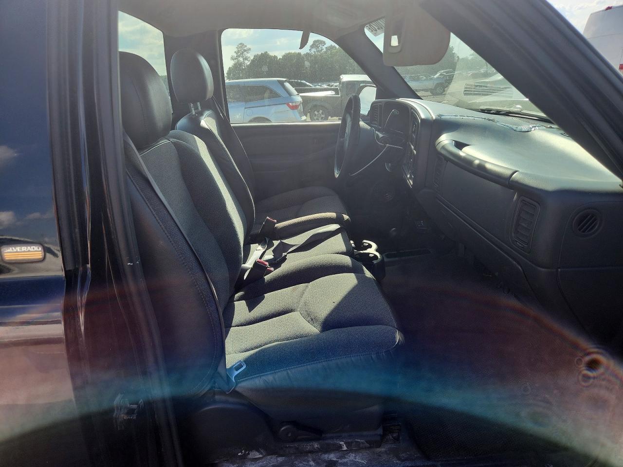 2004 CHEVROLET SILVERADO K1500 photo 19