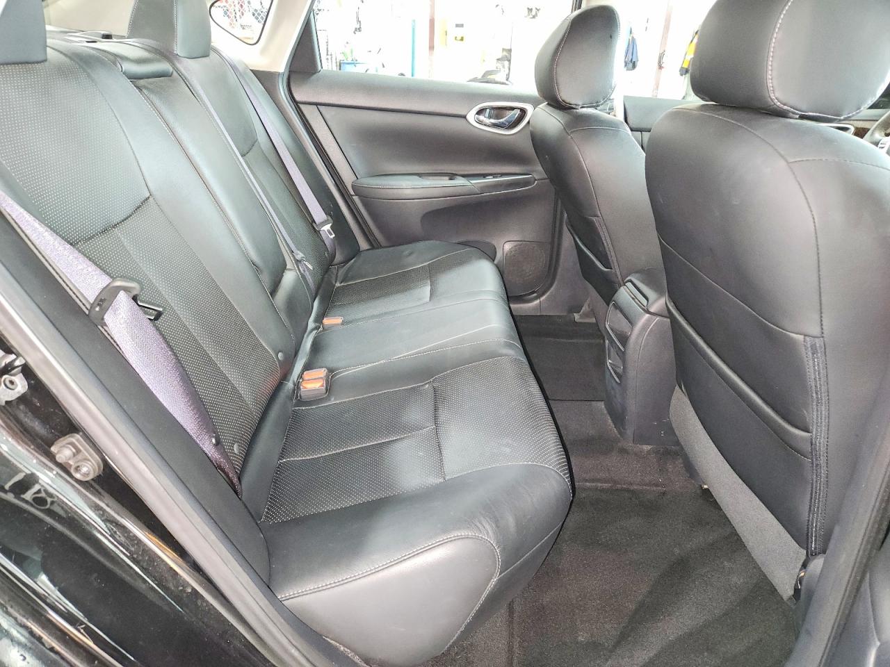 2015 NISSAN SENTRA SL photo 10