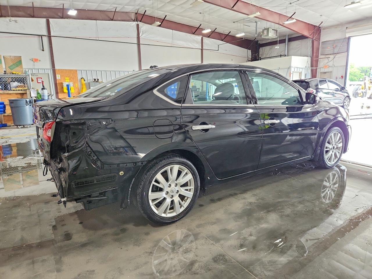 2015 NISSAN SENTRA SL photo 3