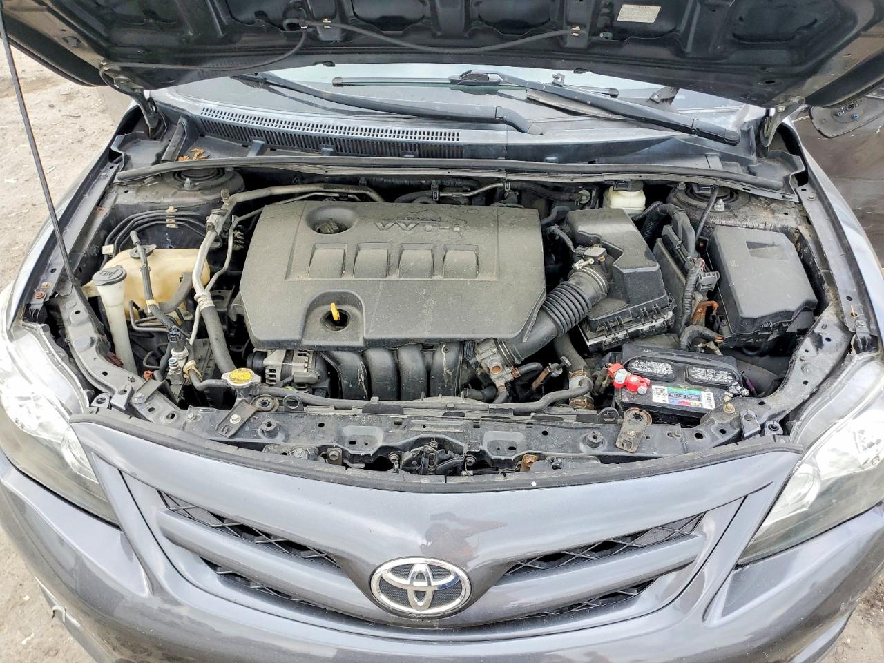 2013 TOYOTA COROLLA S photo 31