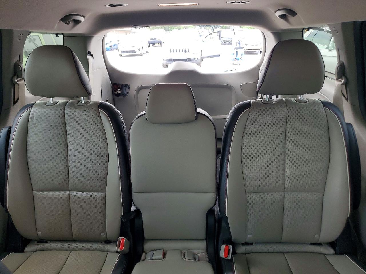 2020 KIA SEDONA EX photo 10