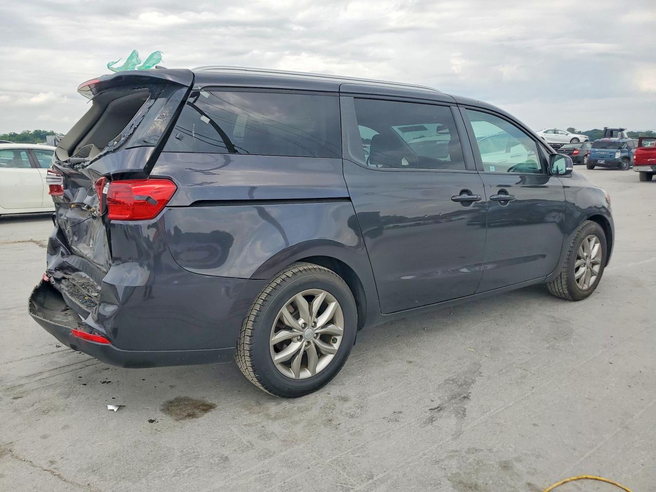 2020 KIA SEDONA EX photo 3