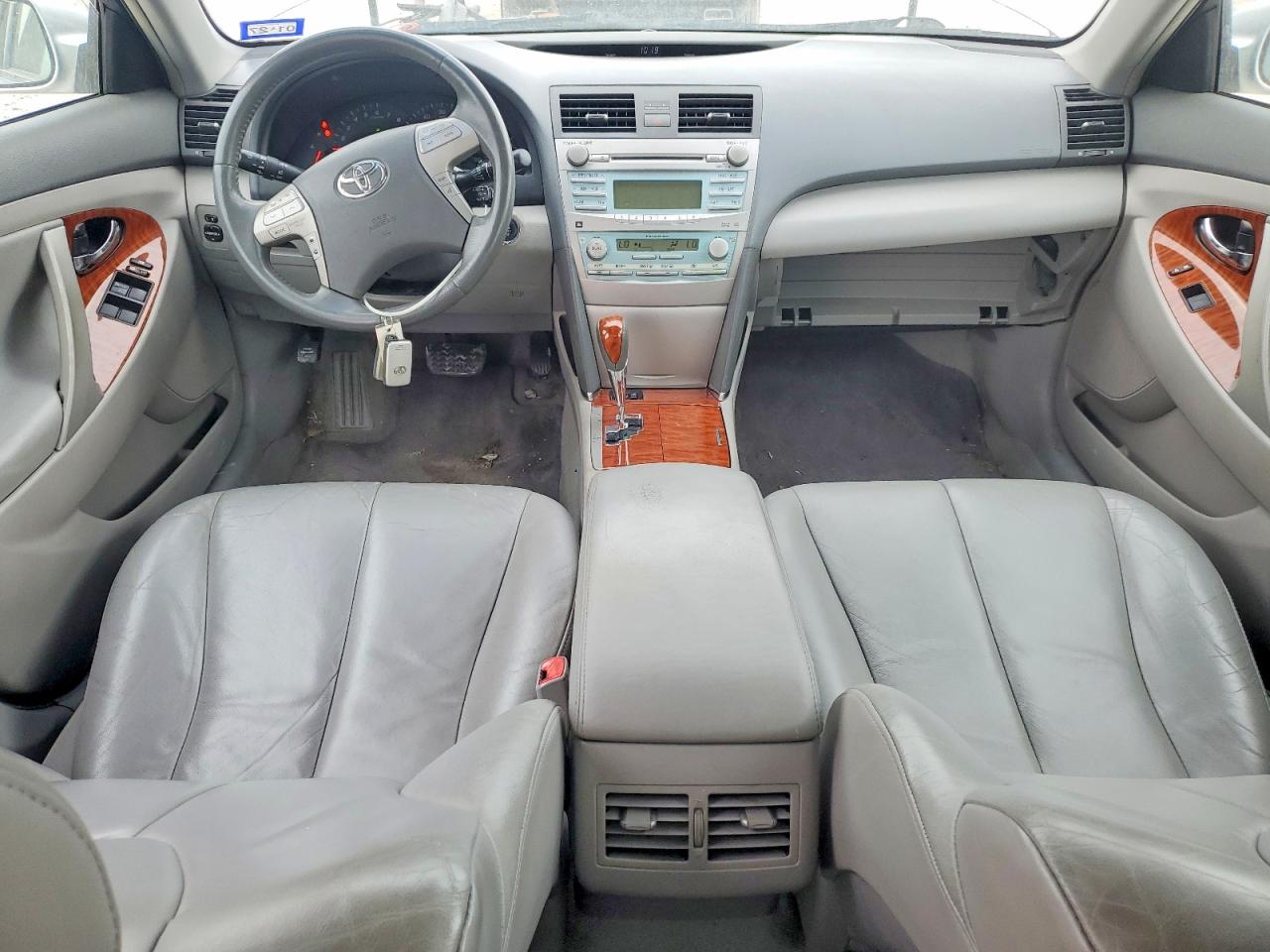2008 TOYOTA CAMRY photo 15