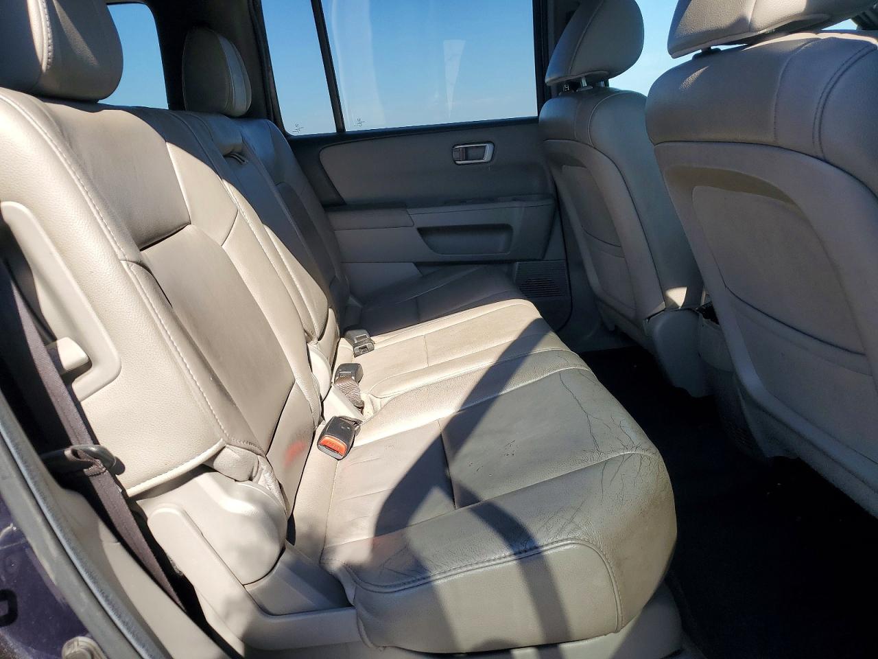2012 HONDA PILOT EXL photo 10