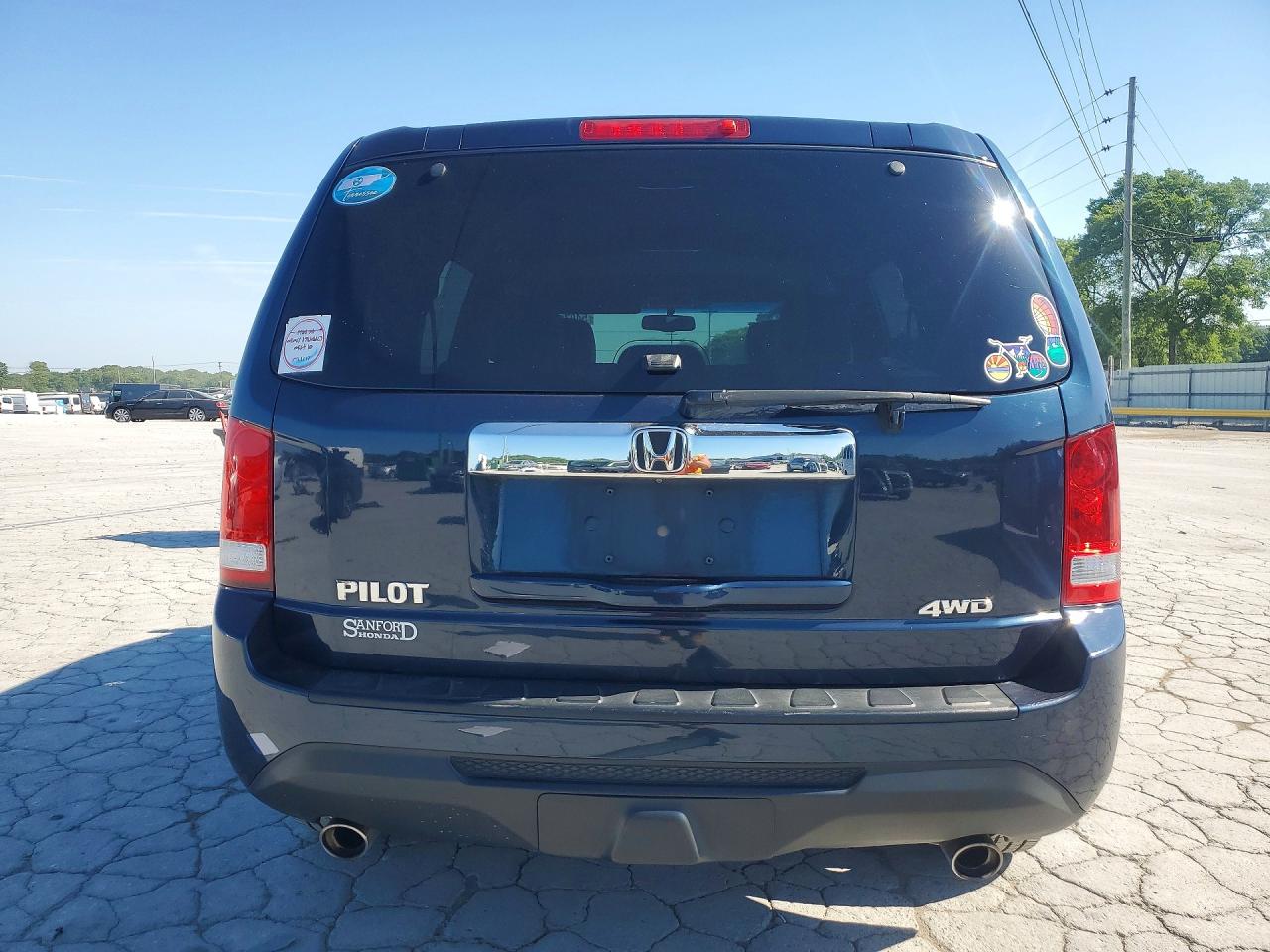 2012 HONDA PILOT EXL photo 6