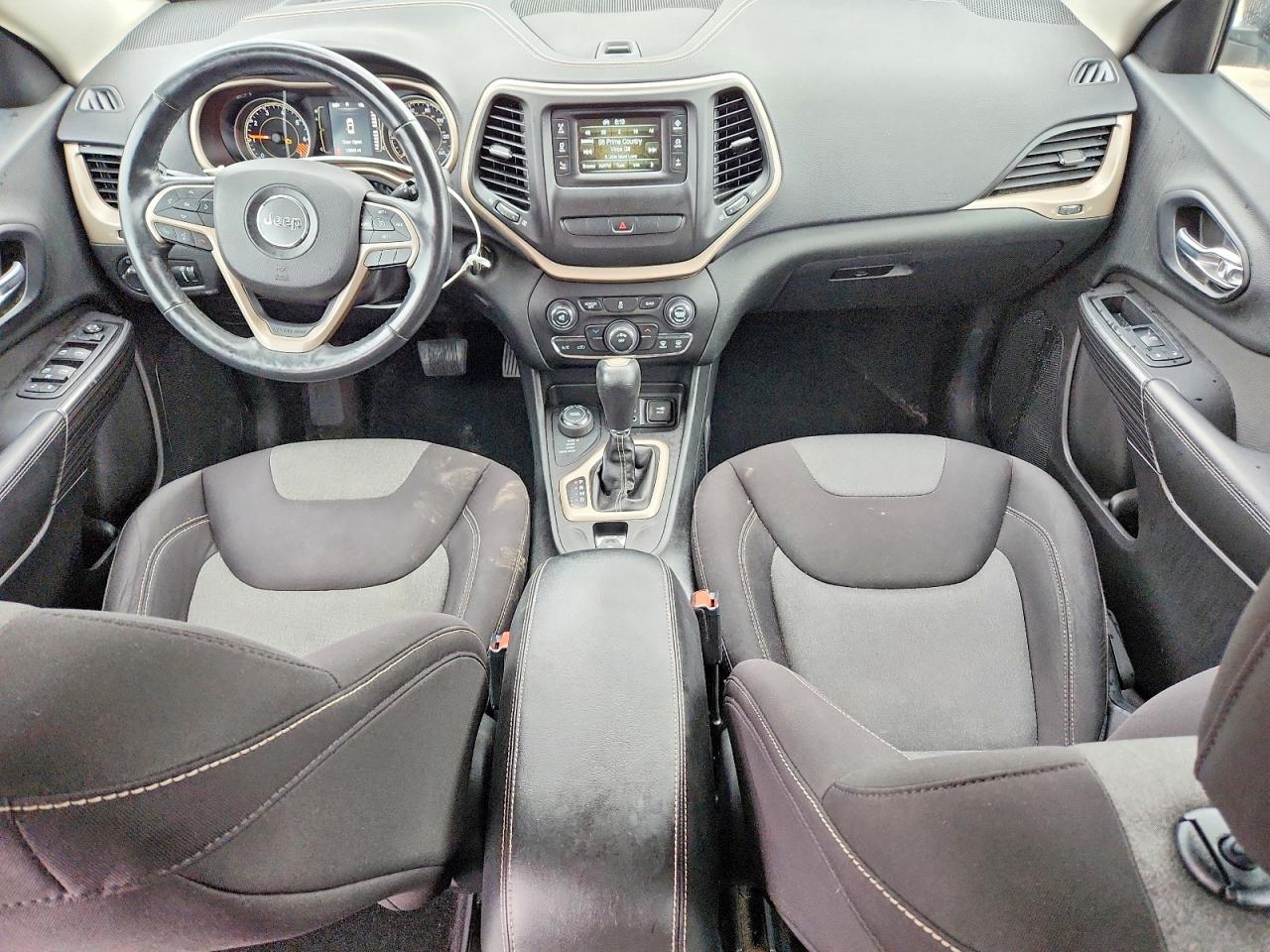 2015 JEEP CHEROKEE photo 15