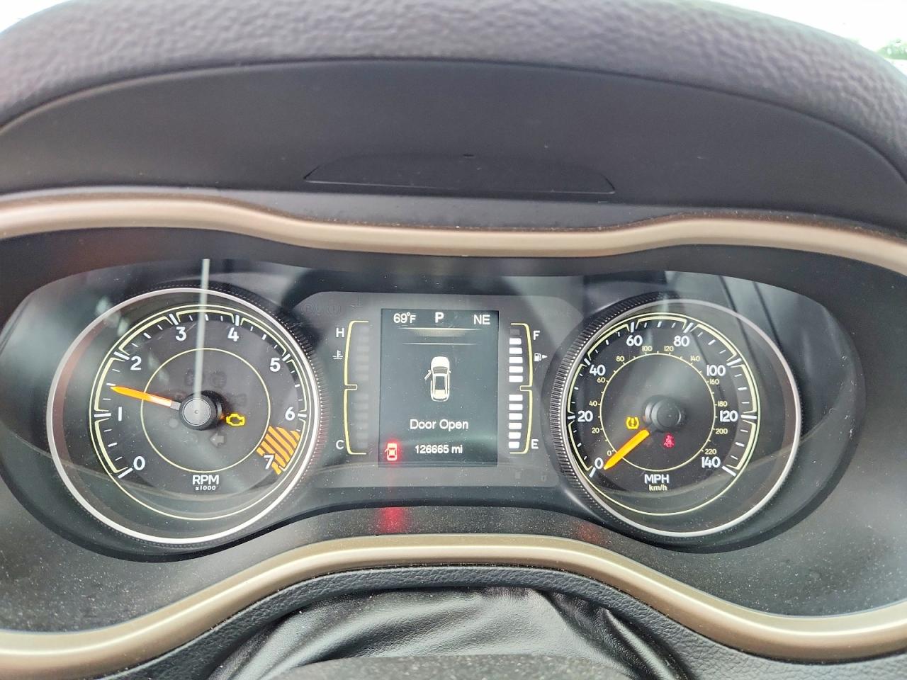 2015 JEEP CHEROKEE photo 17