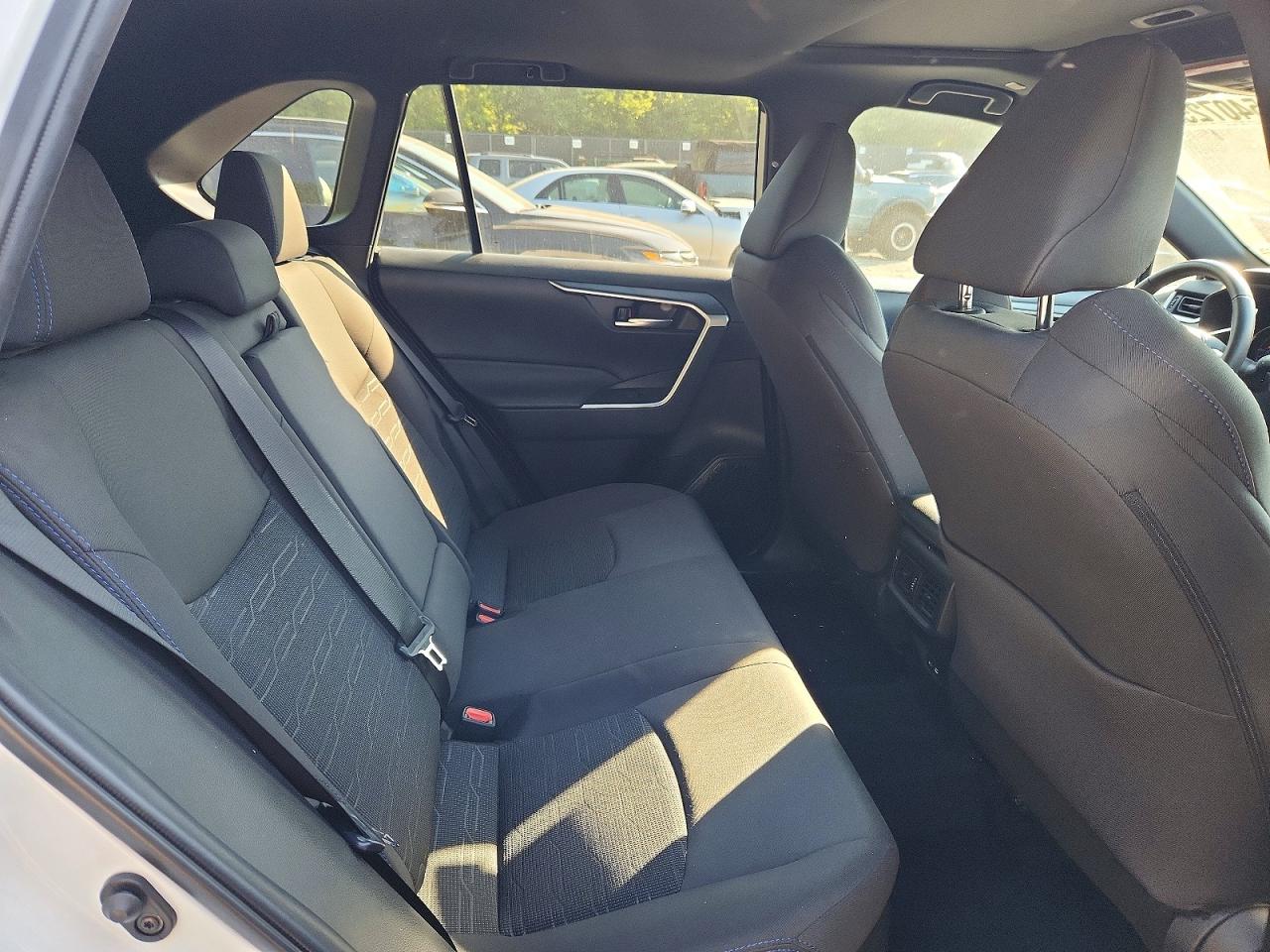 2024 TOYOTA RAV4 SE photo 11