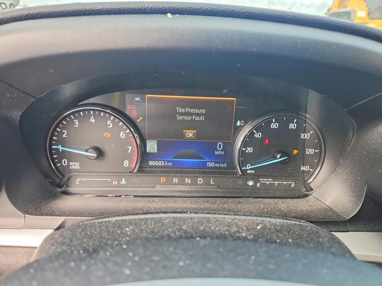 2021 FORD EXPLORER XLT photo 17