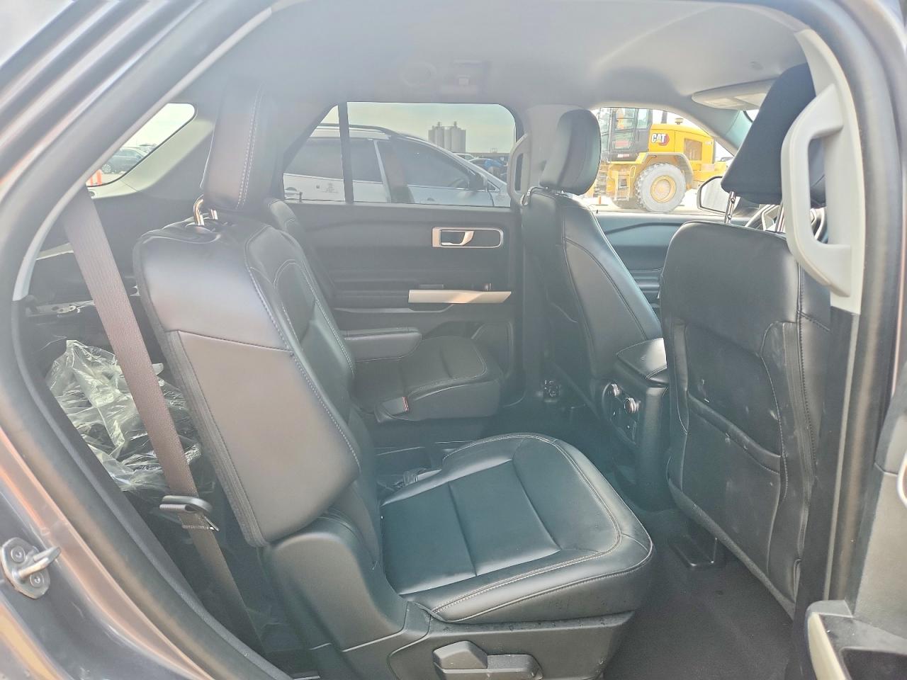 2021 FORD EXPLORER XLT photo 21