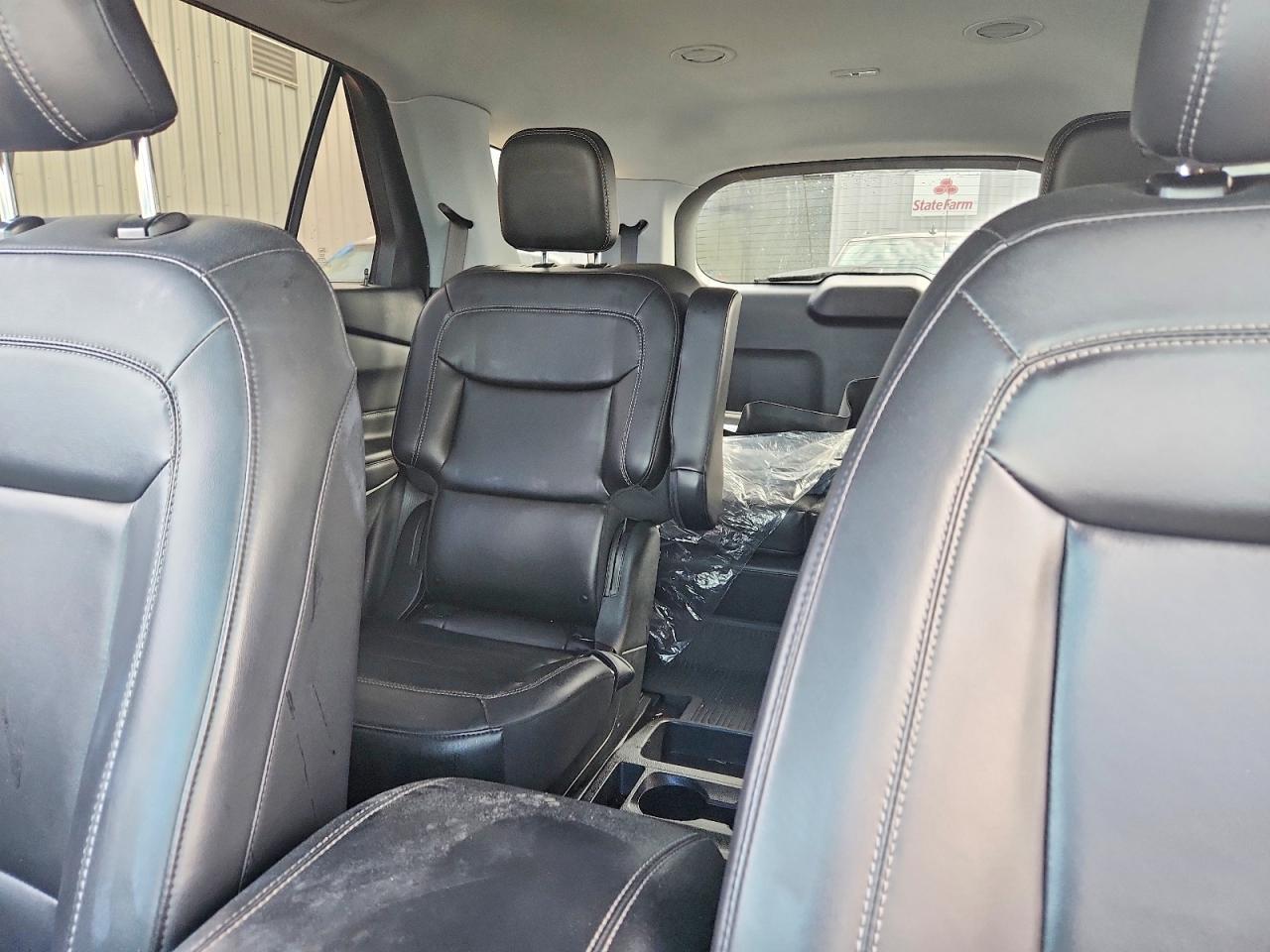2021 FORD EXPLORER XLT photo 19