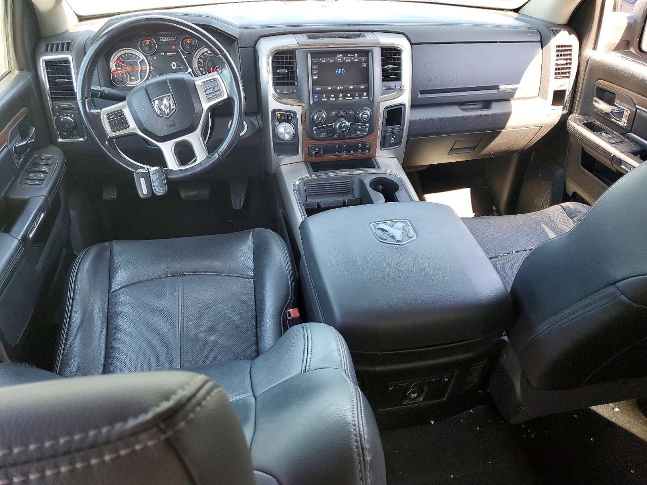 2018 RAM 1500 LARAMIE photo 15