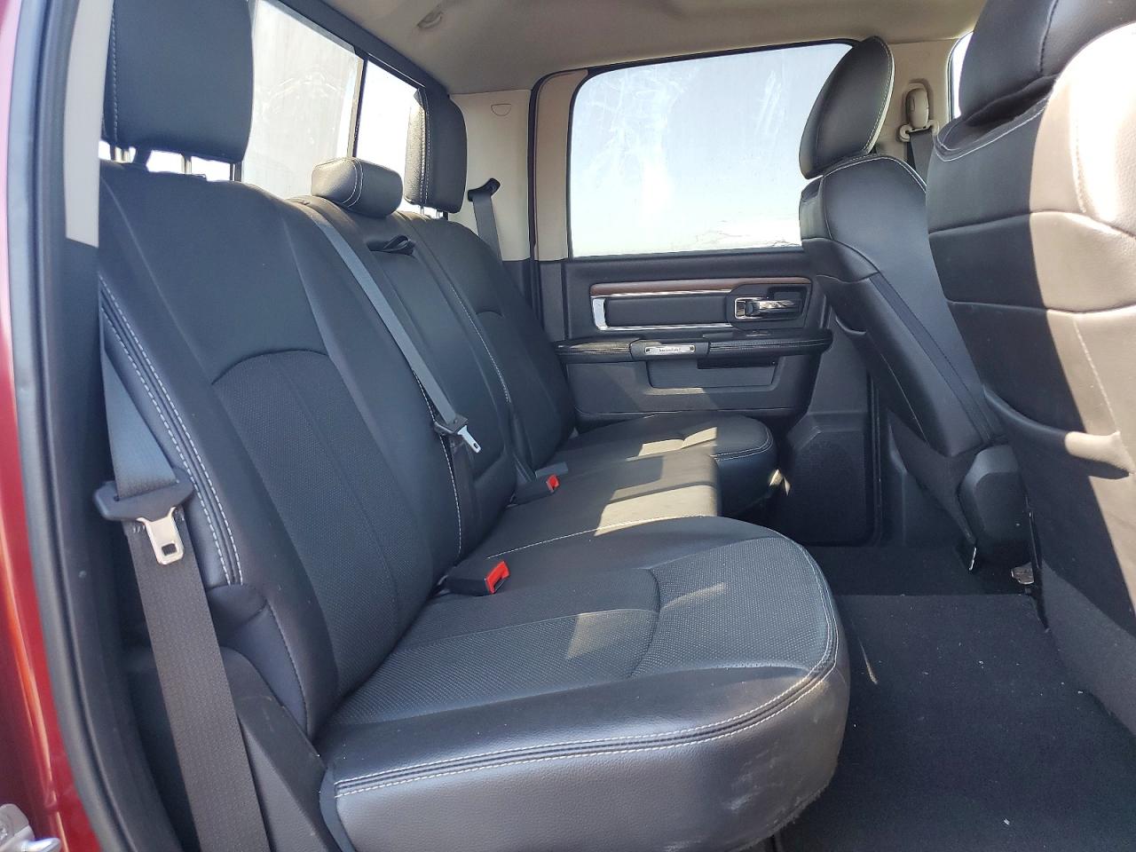 2018 RAM 1500 LARAMIE photo 19