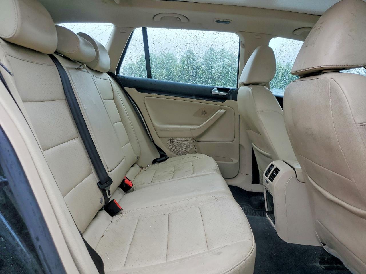 2014 VOLKSWAGEN JETTA TDI photo 10