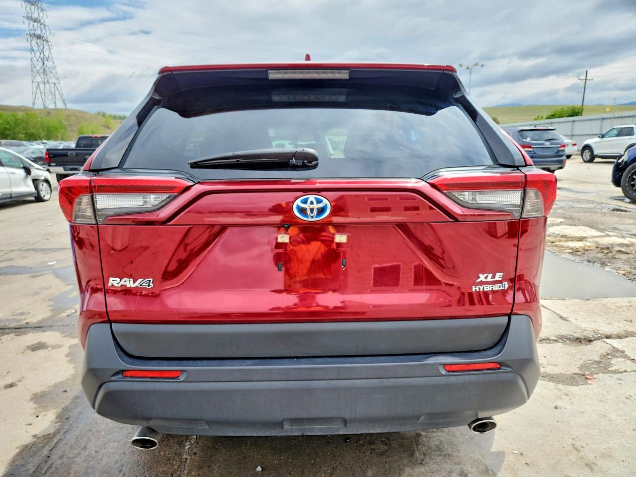 2024 TOYOTA RAV4 XLE PREMIUM photo 16