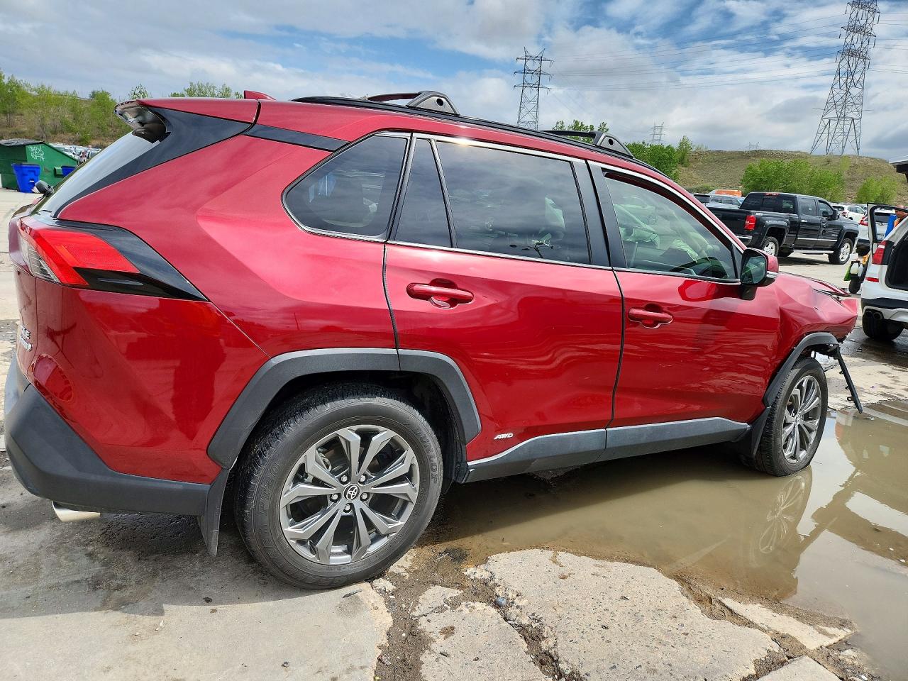 2024 TOYOTA RAV4 XLE PREMIUM photo 7