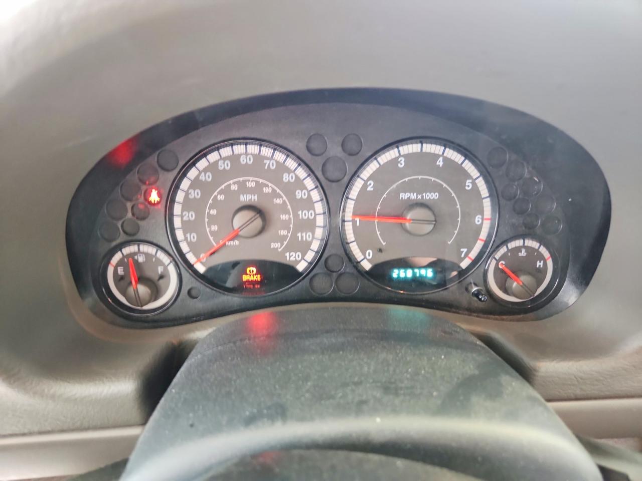 2005 JEEP LIBERTY SPORT photo 25