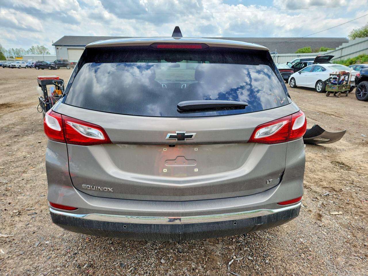 2018 CHEVROLET EQUINOX LT photo 11