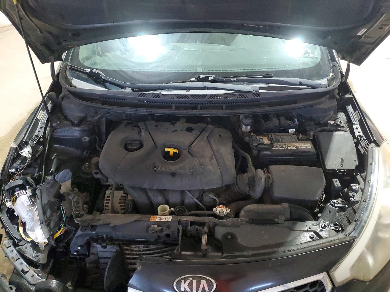 2015 KIA FORTE LX photo 21