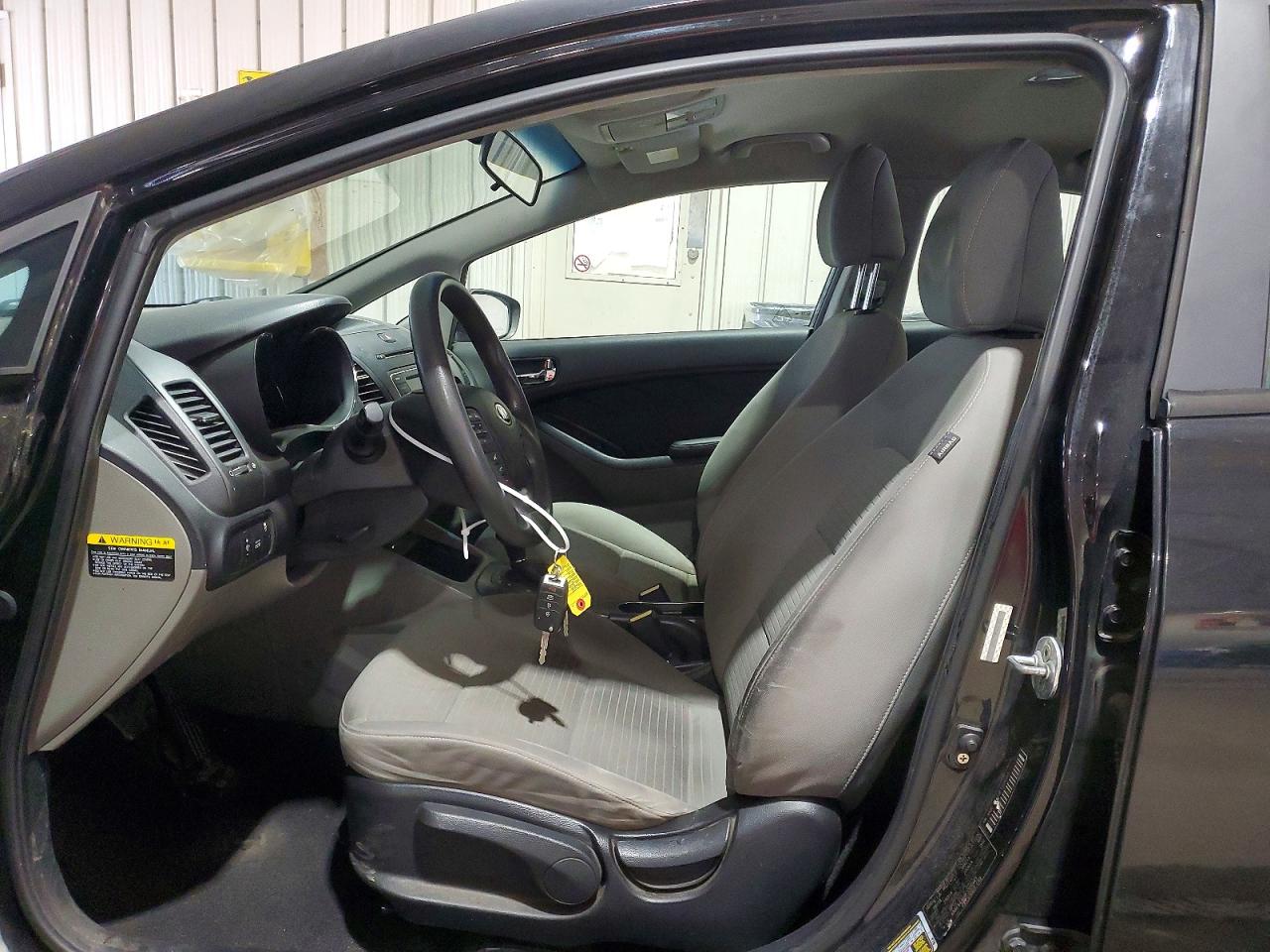 2015 KIA FORTE LX photo 13