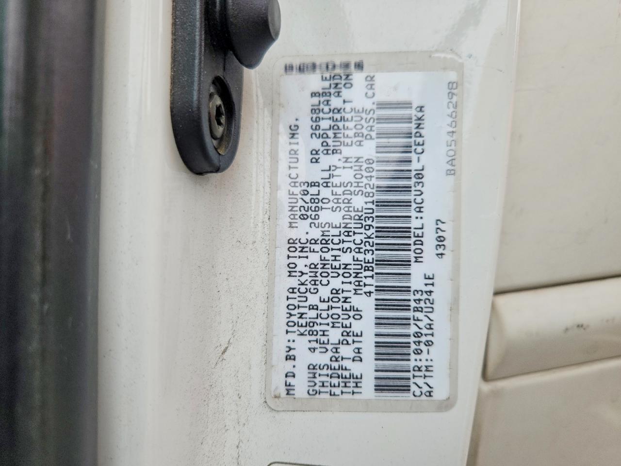 2003 TOYOTA CAMRY LE photo 34