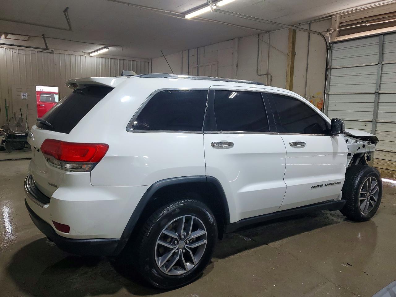 2018 JEEP GRAND CHEROKEE LIMITED photo 5