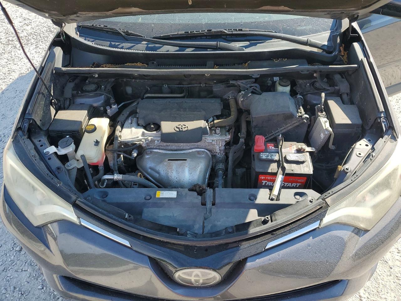 2018 TOYOTA RAV4 XLE photo 34