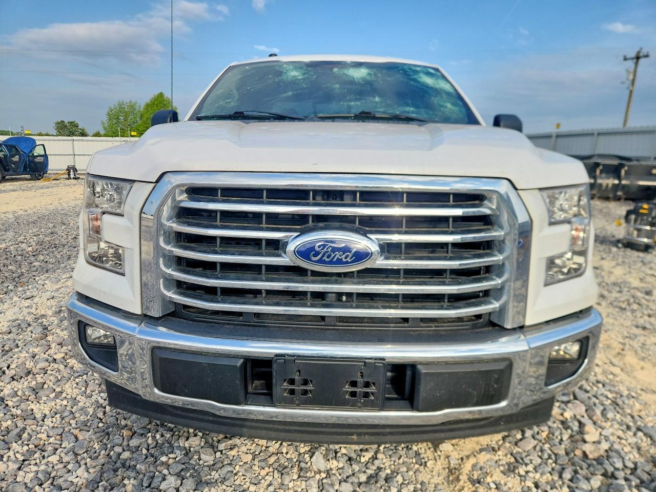 2017 FORD F150 SUPERCREW photo 13
