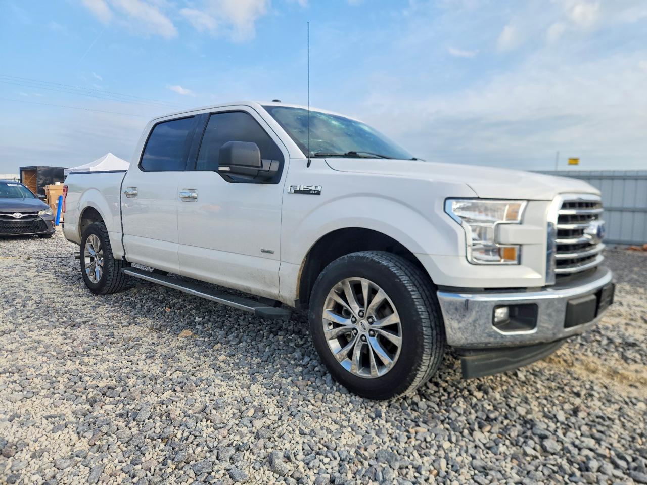 2017 FORD F150 SUPERCREW photo 10